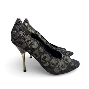 House of Dereon Elegant Black and Gold Women's Heels Size 7